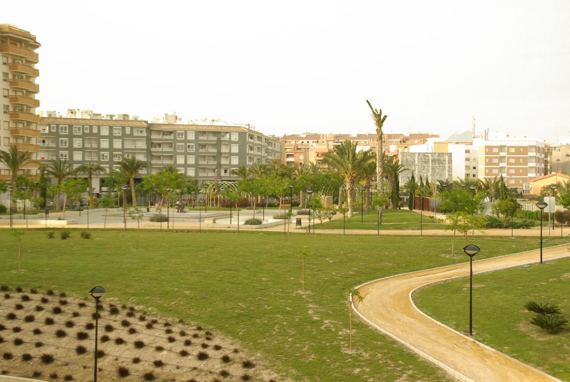 Exclusive Penthouse Pool & Beach - Lovely For Families - Los Pinos Residential El Campello Buitenkant foto
